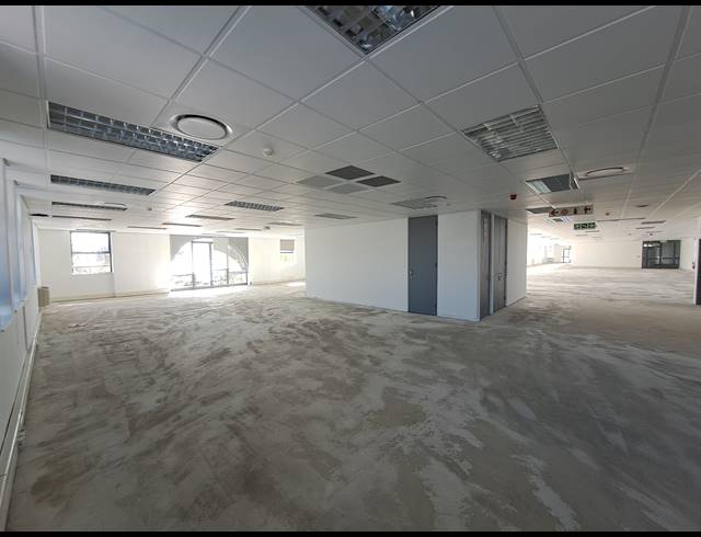 1,575M² OFFICE TO LET IN ILLOVO